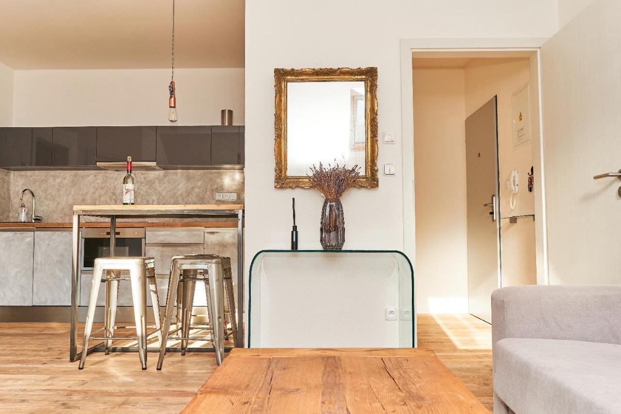 Apartman Newstalgie 미쿨로프 외부 사진